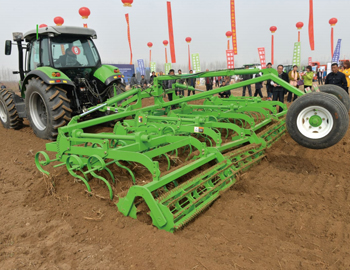 播前苗床整地机